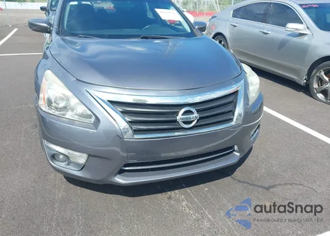 2015 Nissan Altima 2.5 Sv z USA, uszkodzony, nr VIN 1N4AL3AP3FC296637
